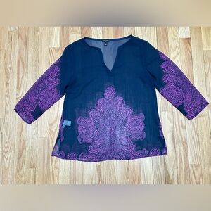 NWOT Ann Taylor Navy and Magenta Blouse